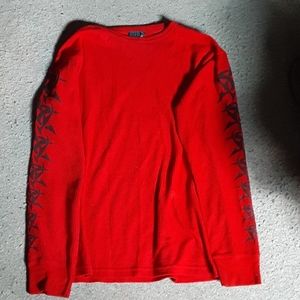 Long-sleeve red shirt with barbed wire on sleeves